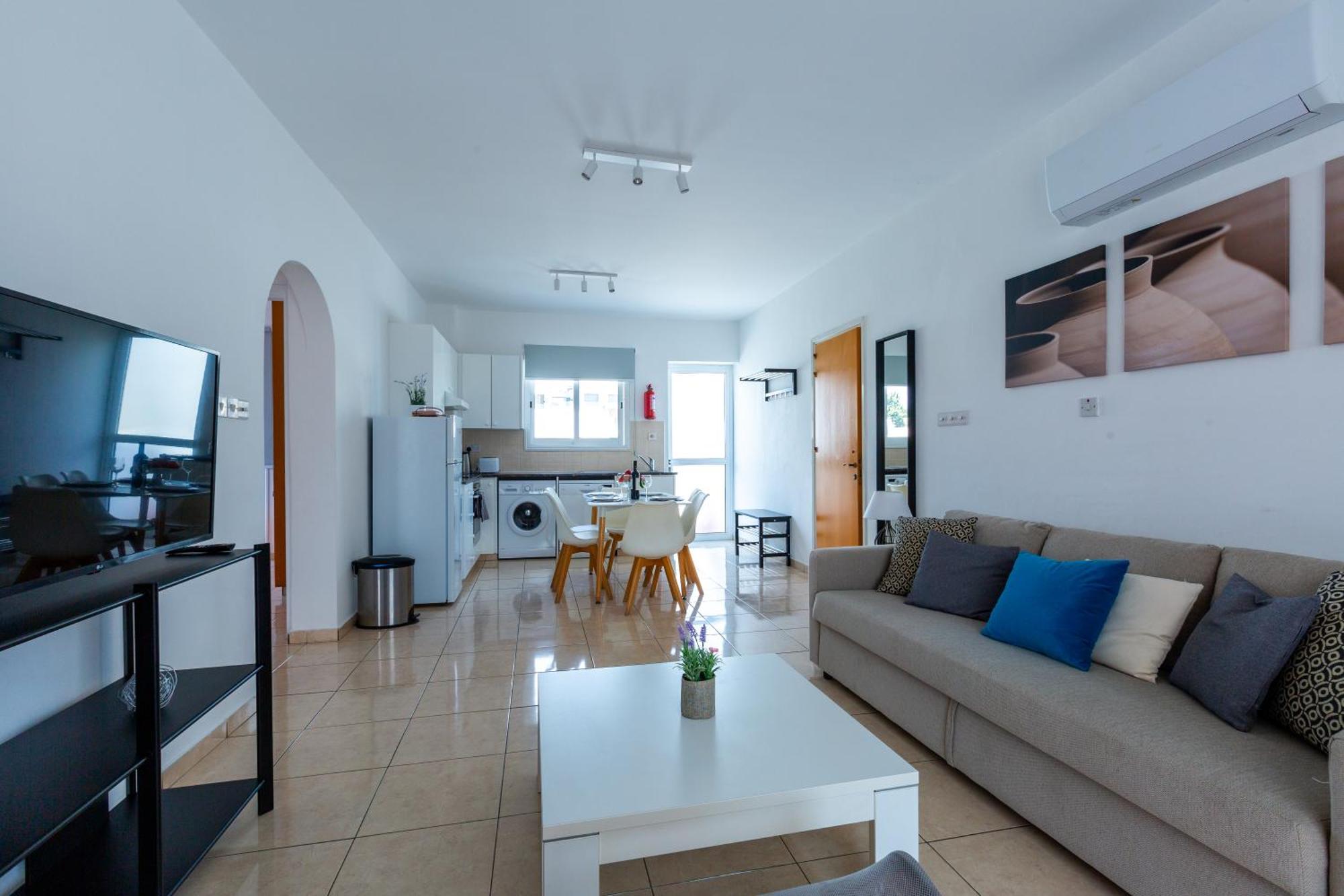 Beautiful 2 Bed Apartment In Paphos Cyprus 外观 照片