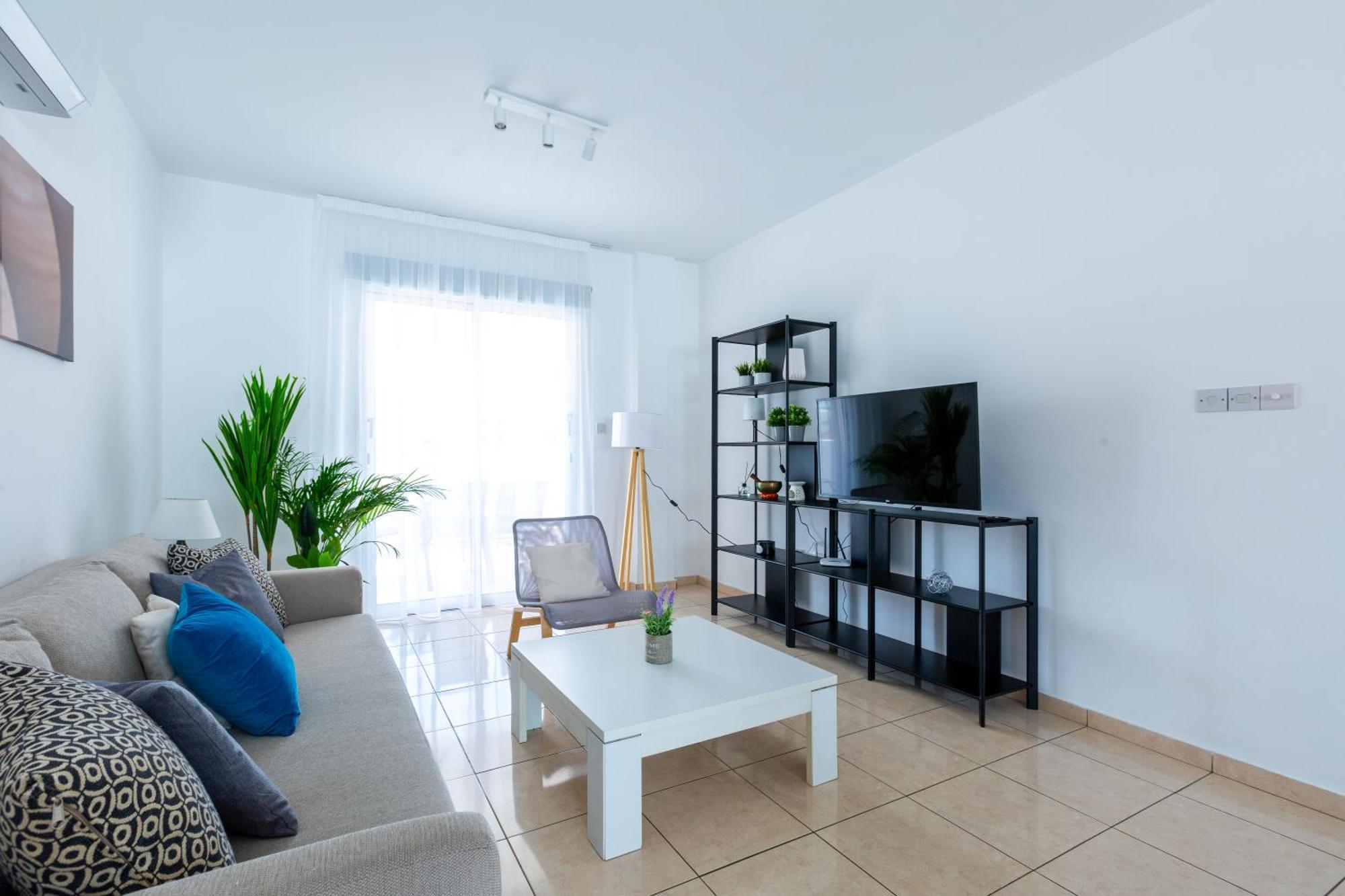 Beautiful 2 Bed Apartment In Paphos Cyprus 外观 照片
