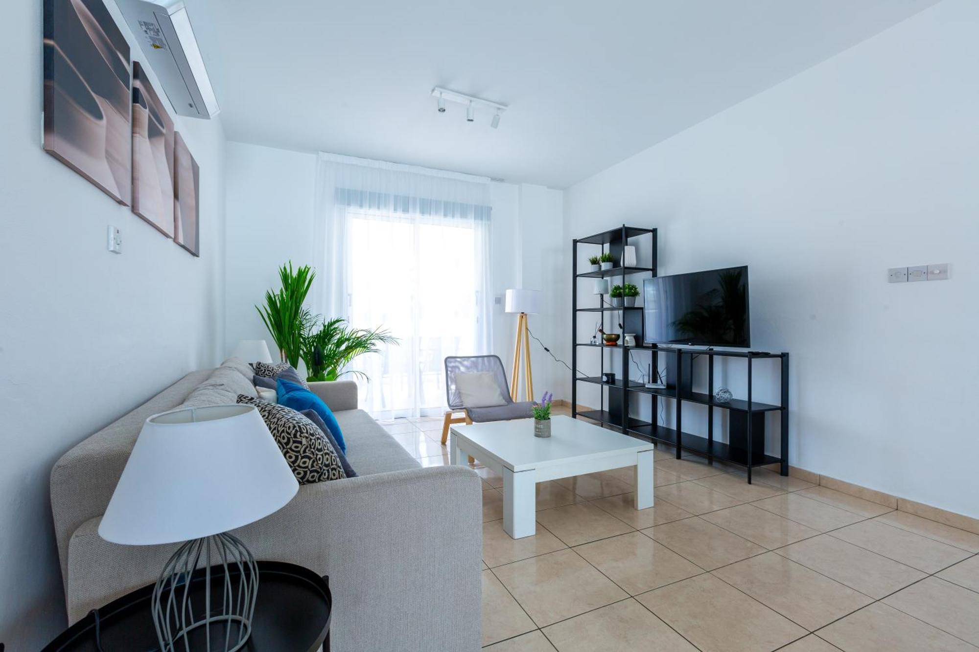 Beautiful 2 Bed Apartment In Paphos Cyprus 外观 照片