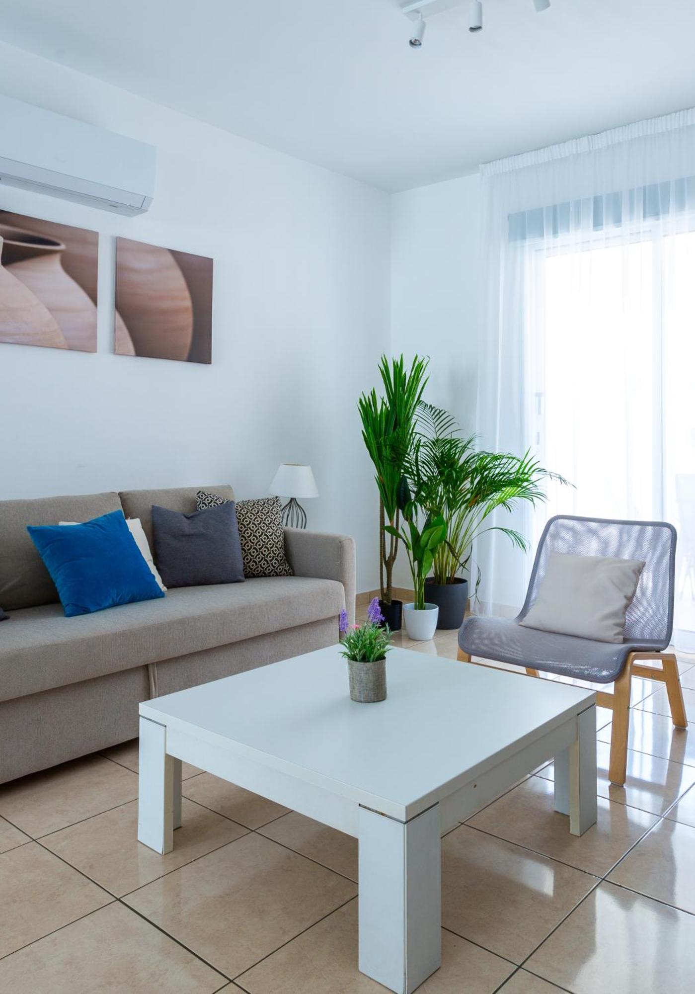 Beautiful 2 Bed Apartment In Paphos Cyprus 外观 照片