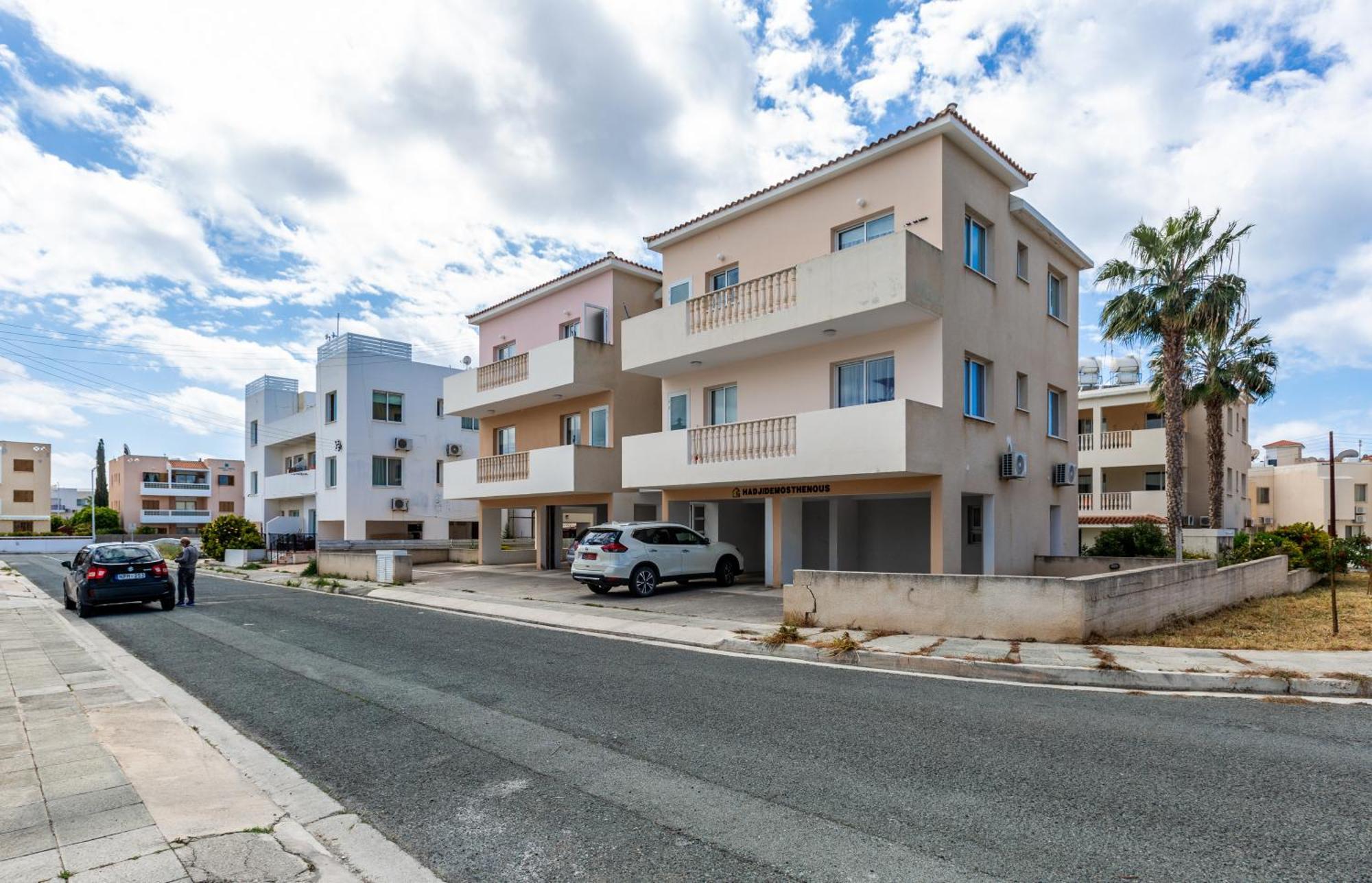 Beautiful 2 Bed Apartment In Paphos Cyprus 外观 照片