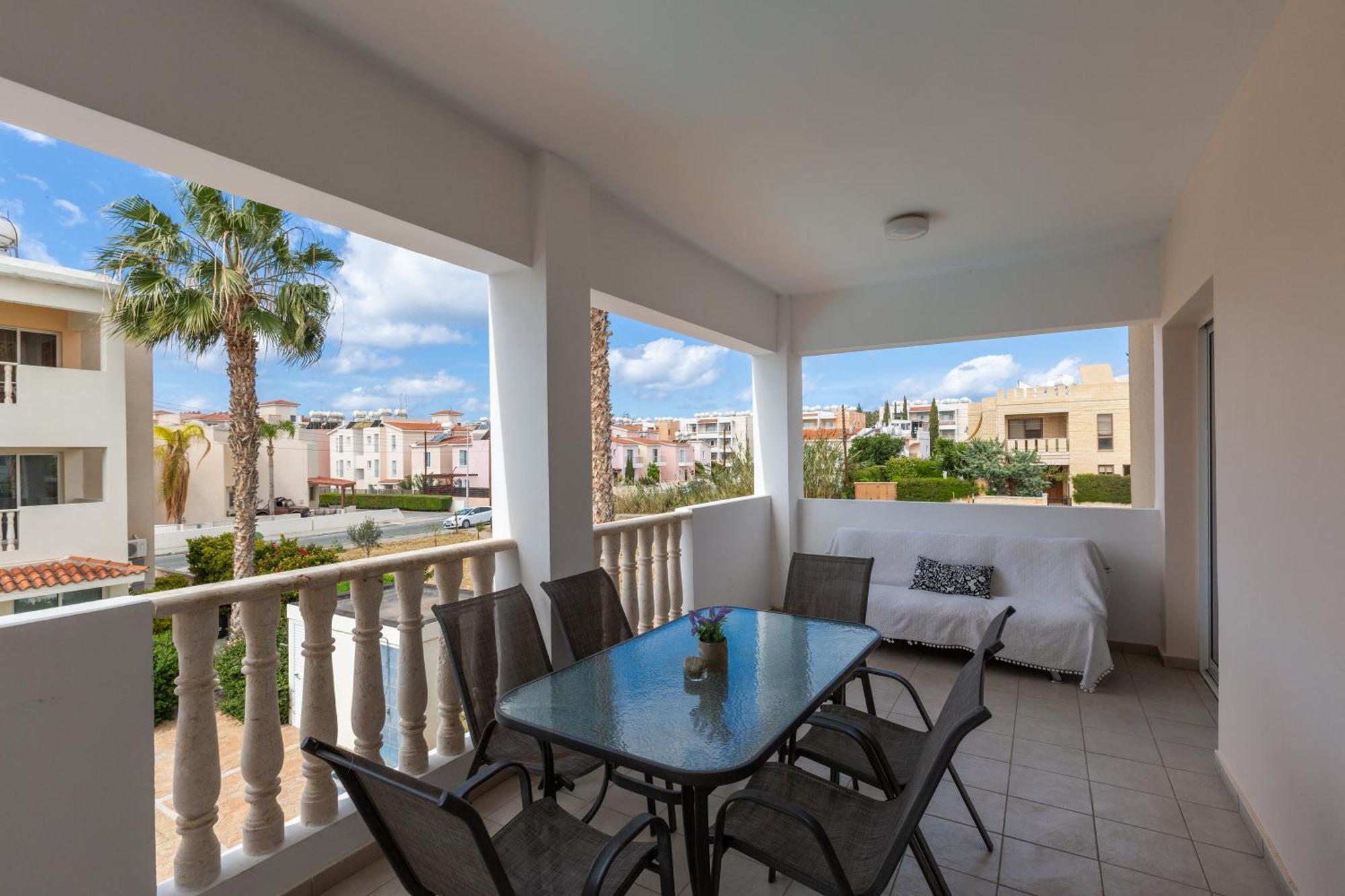Beautiful 2 Bed Apartment In Paphos Cyprus 外观 照片
