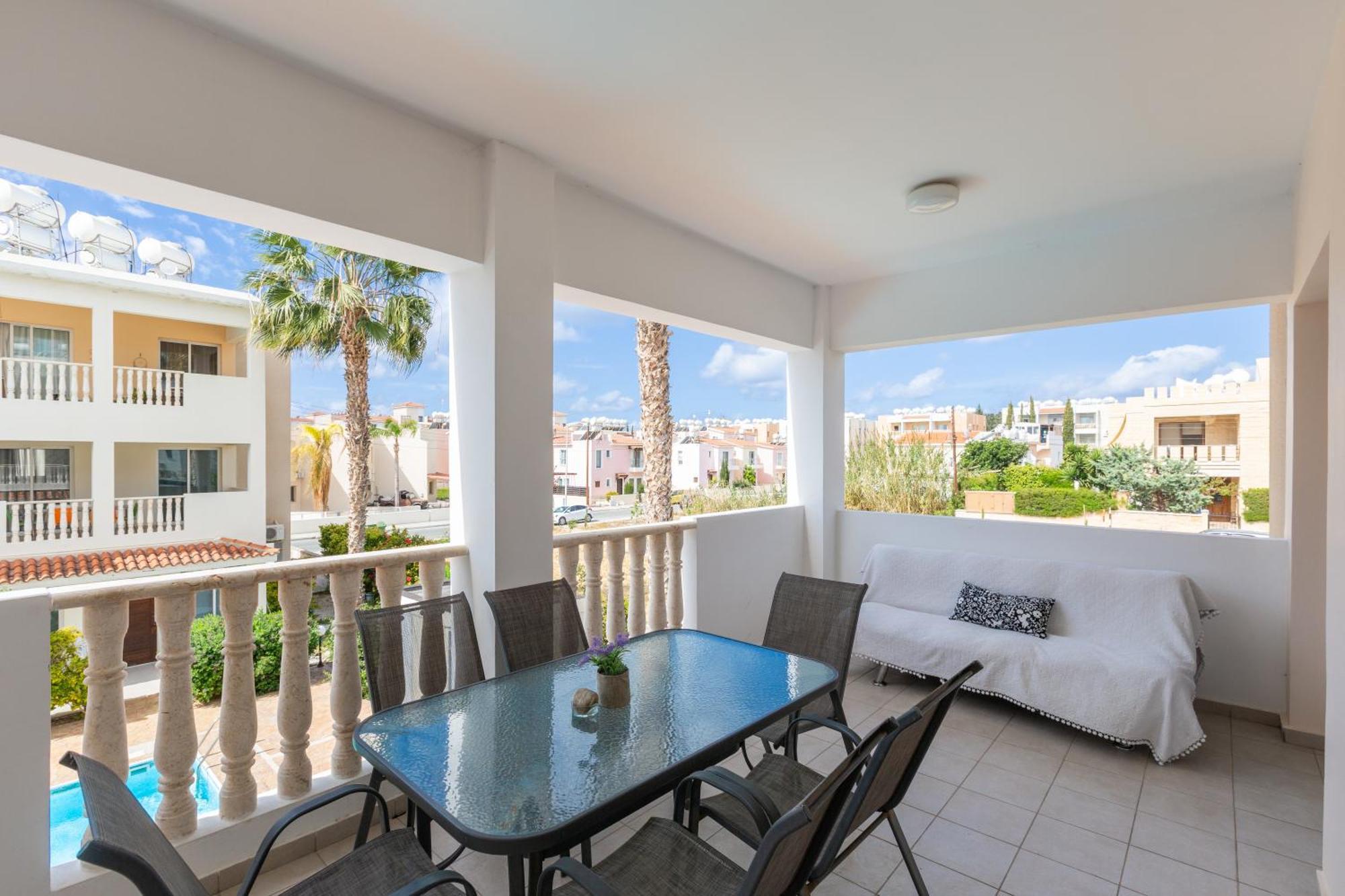Beautiful 2 Bed Apartment In Paphos Cyprus 外观 照片