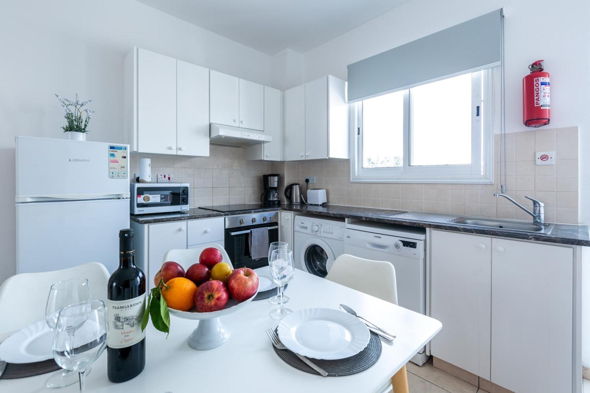 Beautiful 2 Bed Apartment In Paphos Cyprus 外观 照片