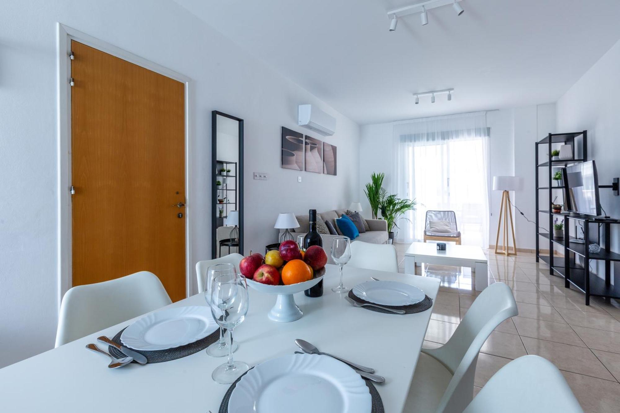 Beautiful 2 Bed Apartment In Paphos Cyprus 外观 照片