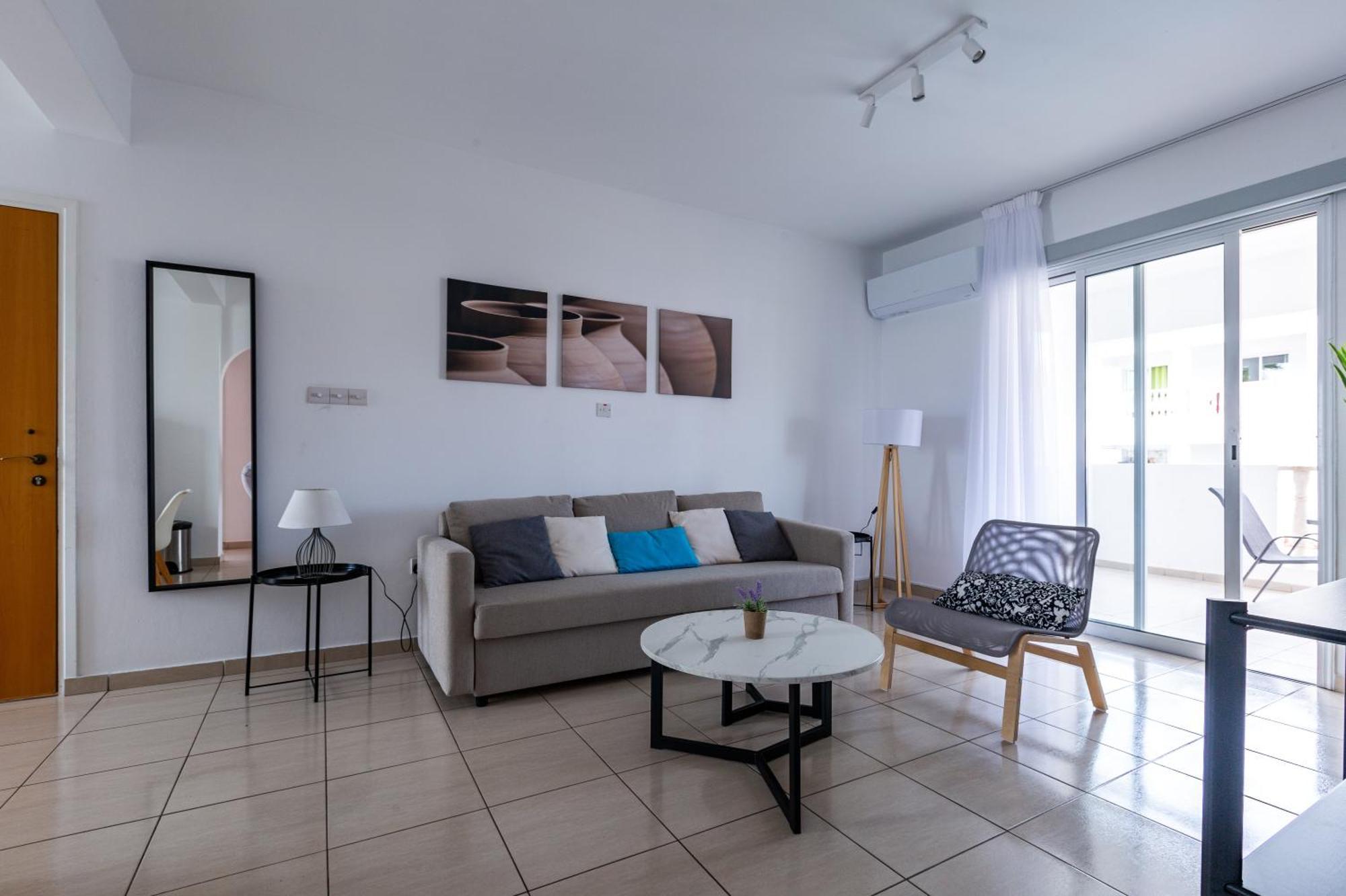 Beautiful 2 Bed Apartment In Paphos Cyprus 外观 照片