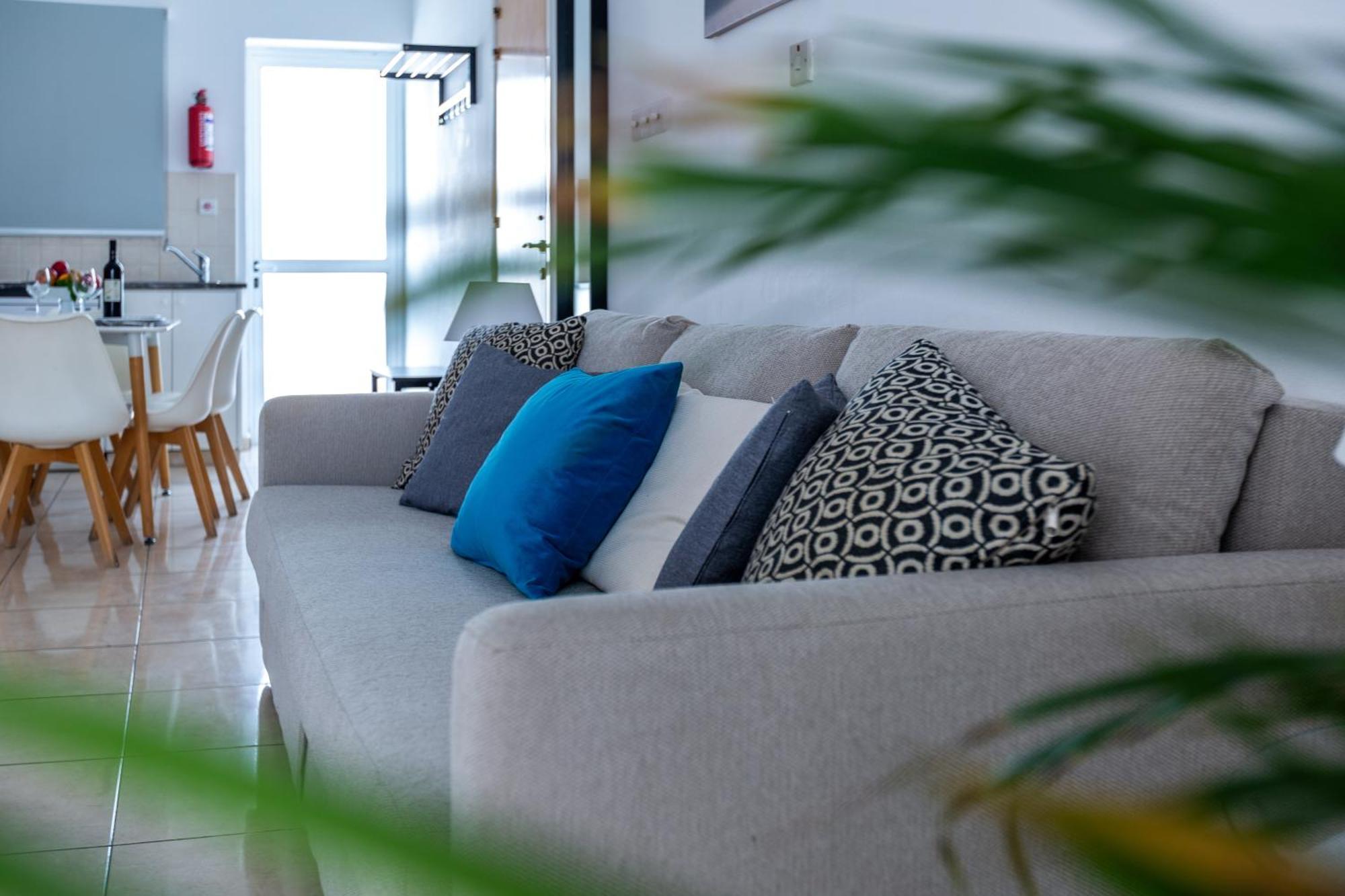 Beautiful 2 Bed Apartment In Paphos Cyprus 外观 照片