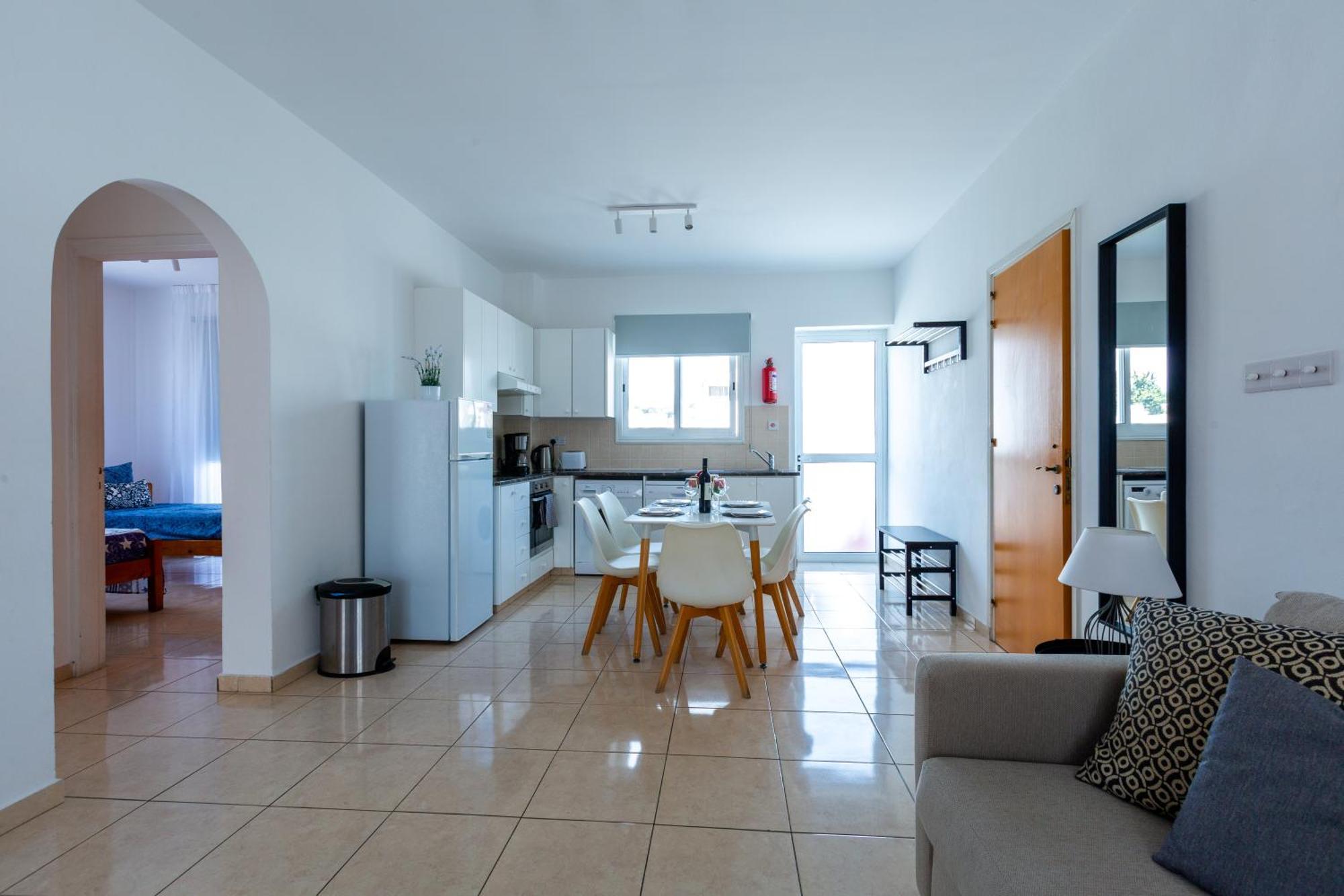 Beautiful 2 Bed Apartment In Paphos Cyprus 外观 照片