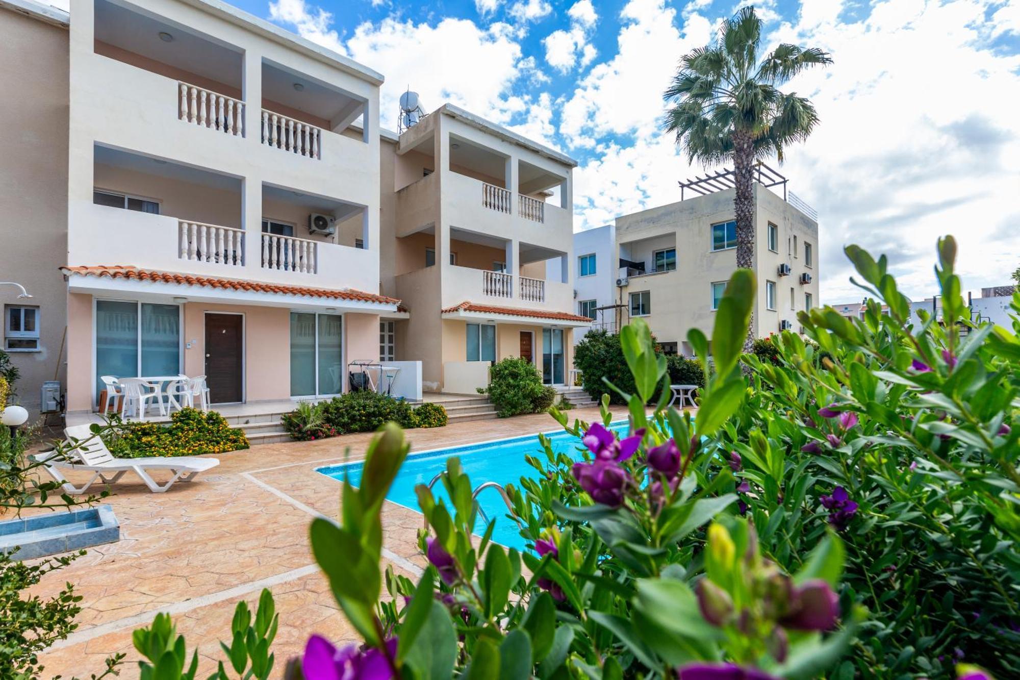 Beautiful 2 Bed Apartment In Paphos Cyprus 外观 照片