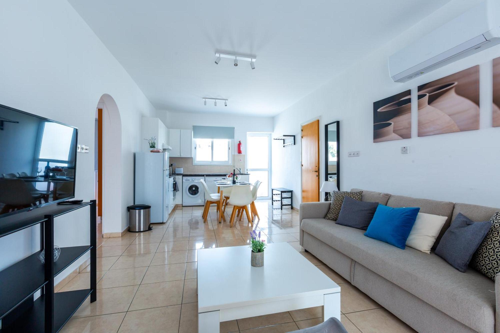 Beautiful 2 Bed Apartment In Paphos Cyprus 外观 照片