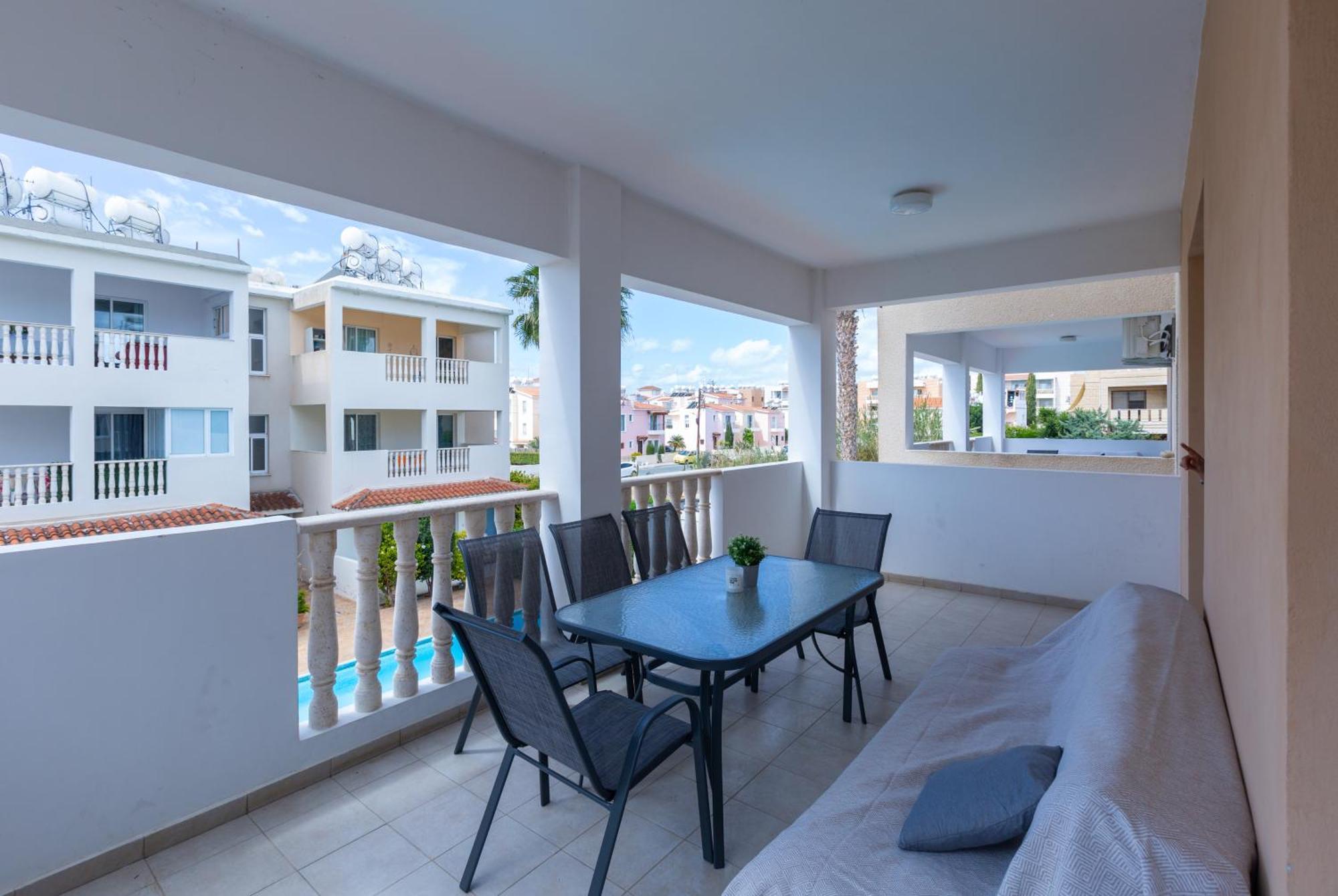 Beautiful 2 Bed Apartment In Paphos Cyprus 外观 照片